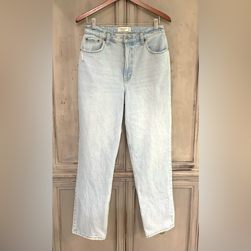 Abercrombie Fitch 90’s Ultra High Rise Straight Curve Love Jeans Sz 29/8